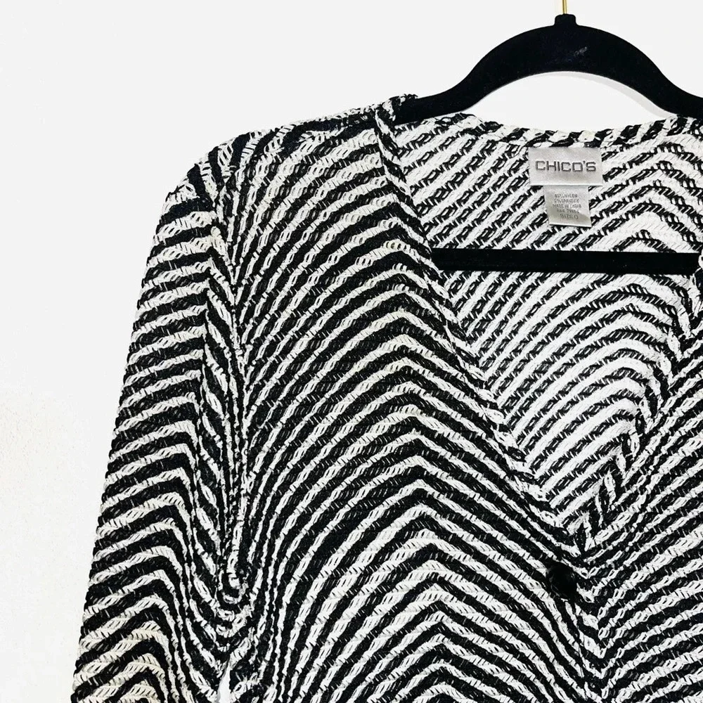 Chico’s Cardigan Black & White Striped Button Thin Semi-sheer 0 Small Women’s